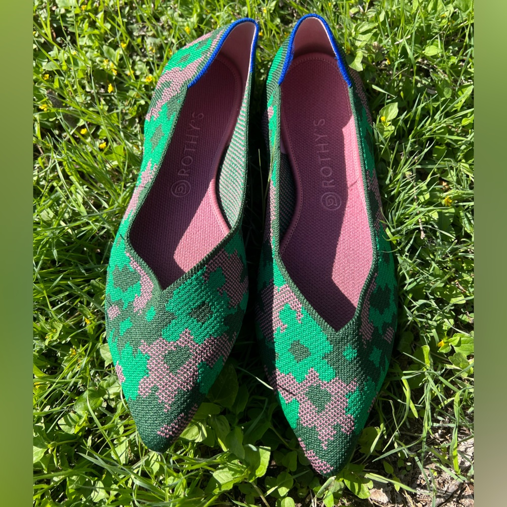 Rothy’s The Point sz 12.5 in Boticamo Green & Pink